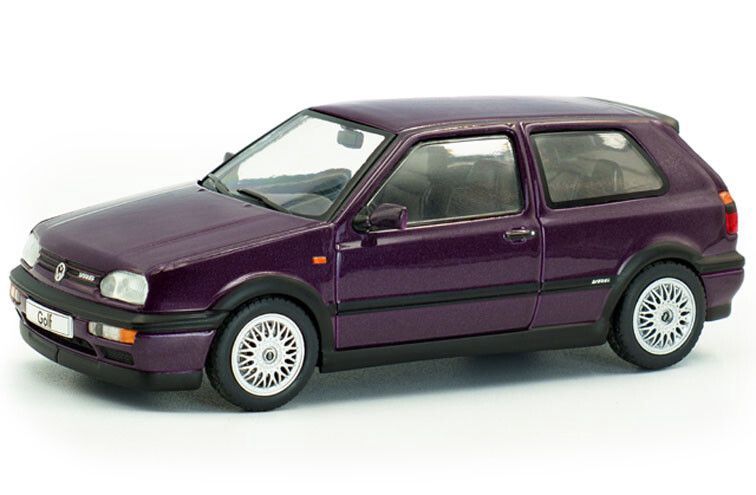 Solido 1:43 - VW Golf III VR6 '94, paars, (Dusty mauve pearl)