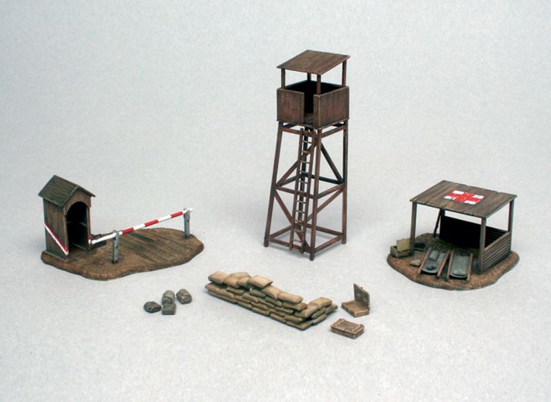 Italeri 6130 - 1:72 | Battlefield Buildings