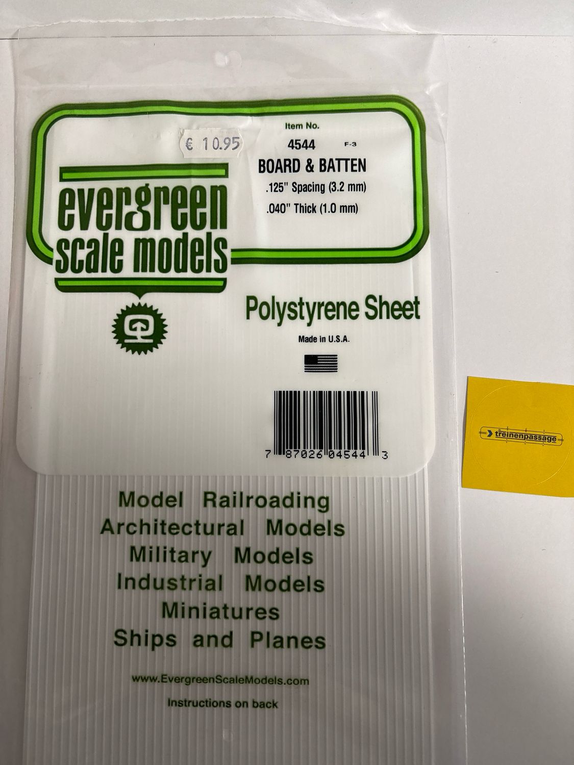 Evergreen 4544 - Board &amp; Batten - Plankbreedte 3.2mm