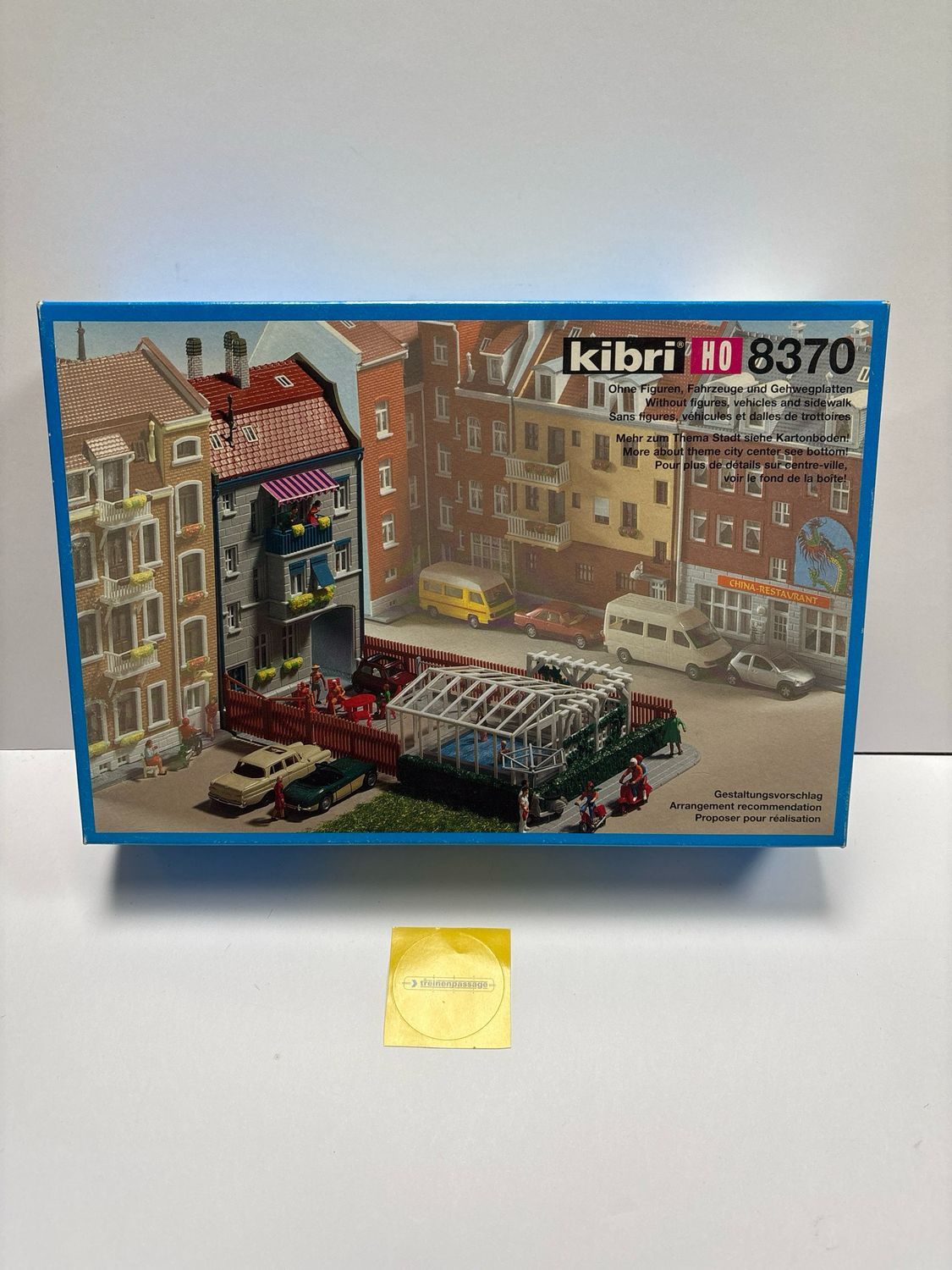 Kibri 8370 - Huis met tuin  H0