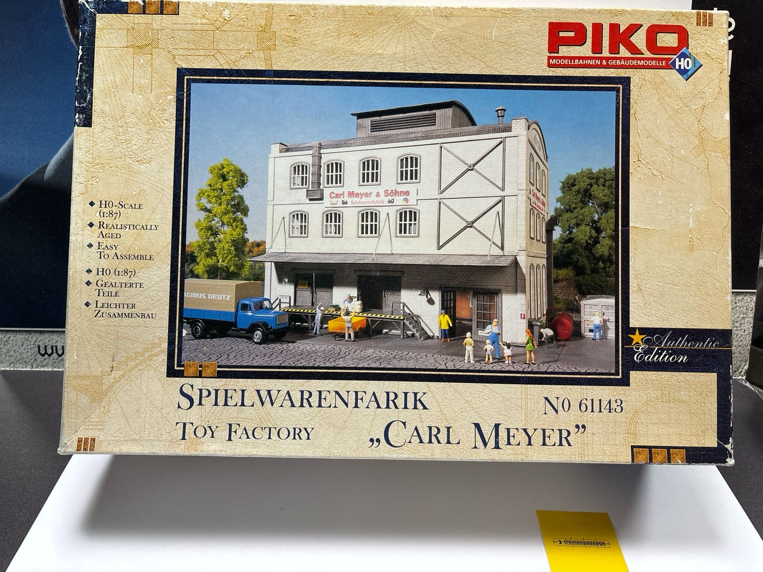 Piko 61143 - Speelgoedfabriek "Jumbo spellenfabriek" H0