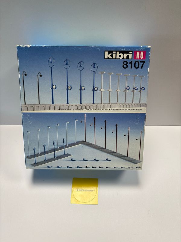 Kibri 8107 - Lantarenpalen  (niet functioneel) H0