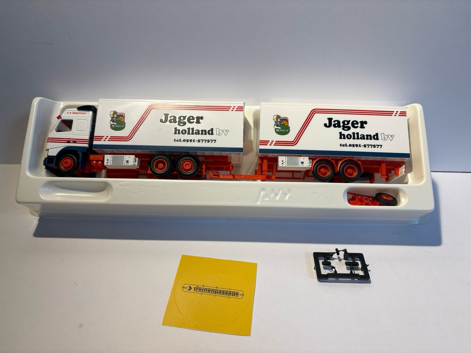 AWM 1:87 - Volvo FH "Jager Holland"