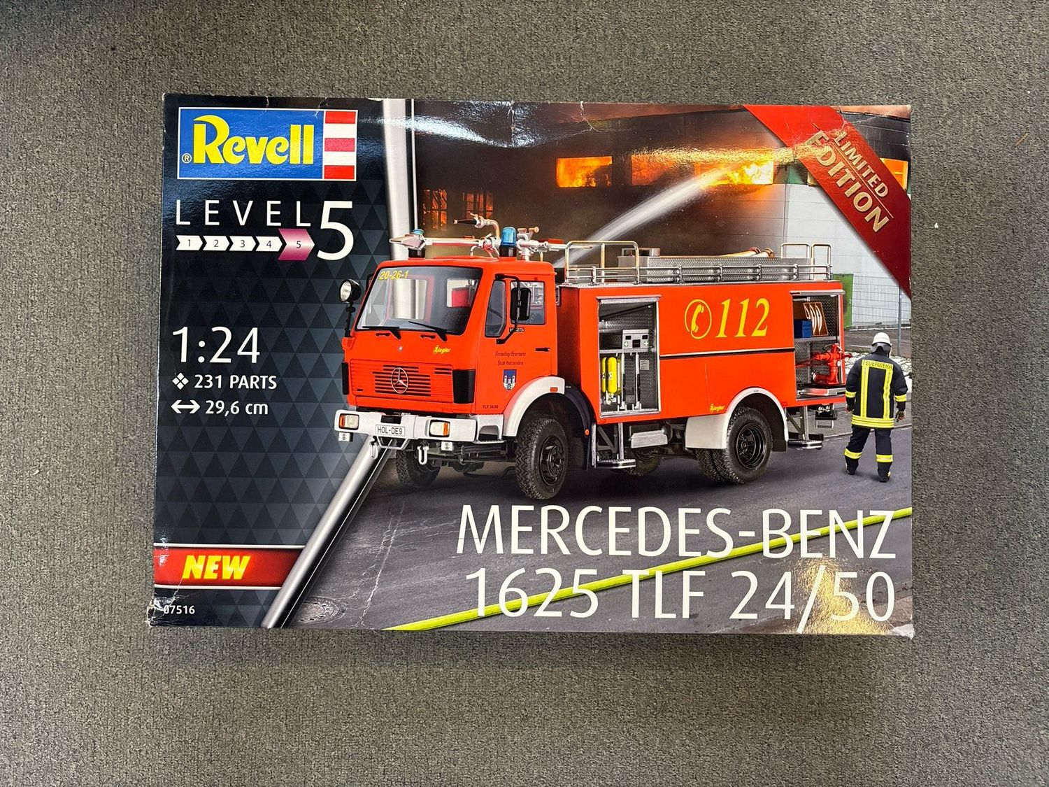 Revell 07516 - Mercedes-Benz 1625 TLF 24/50 1:24