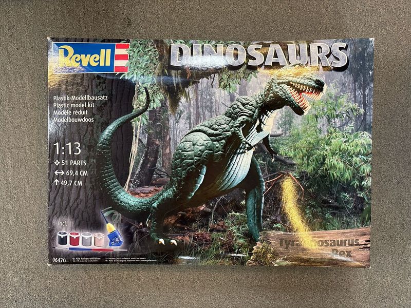 Revell 06470 - Tyrannosaurus Rex (inclusief lijm en verf) 1:13