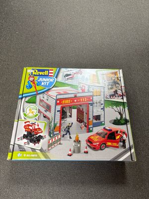 Revell 00850 - Junior Kit Brandweerkazerne
