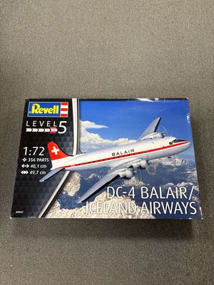 Revell 04647 - DC-4 Balair/Iceland Airways 1:72