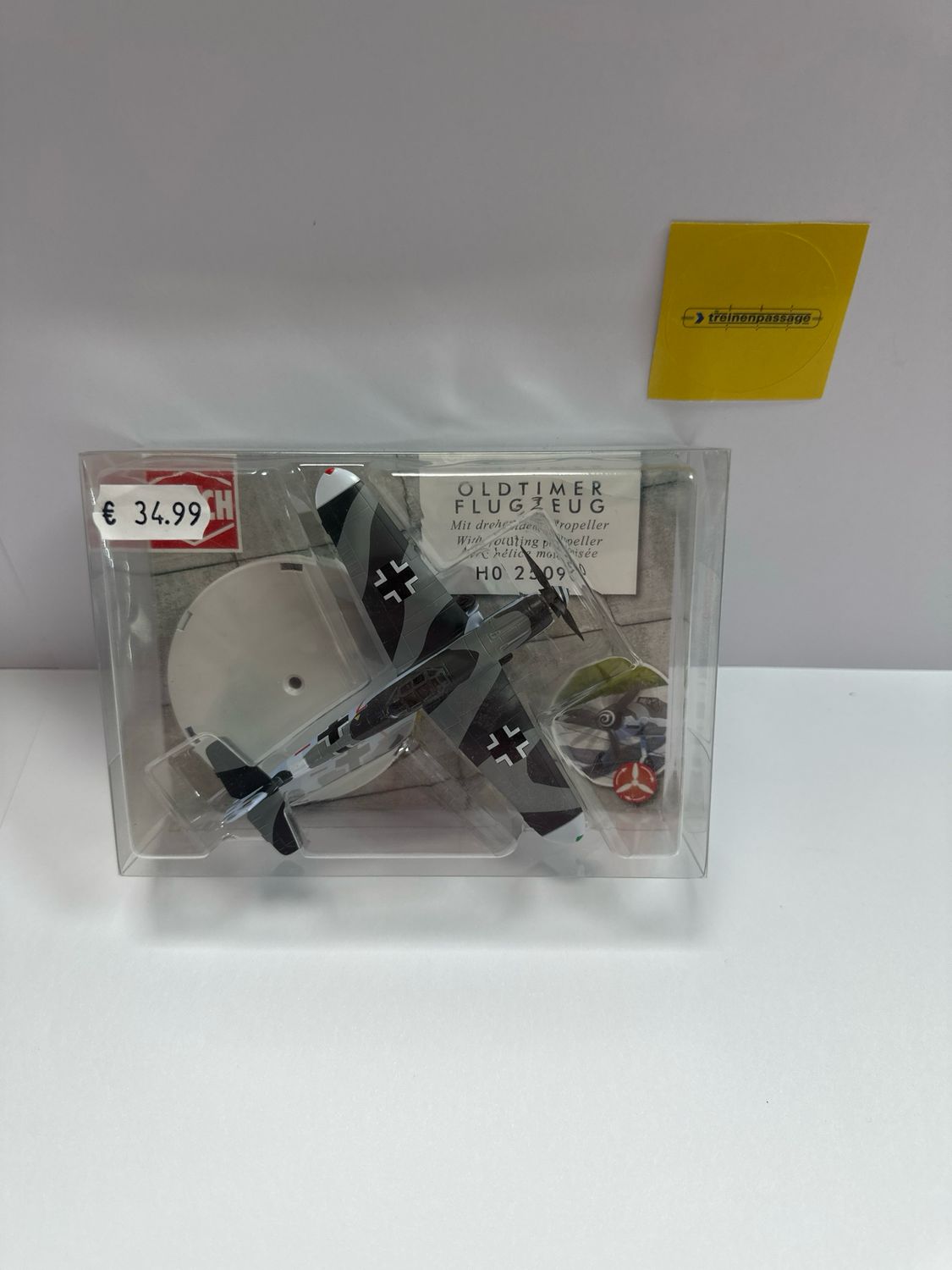 Busch 25090 - Oldtimer Flugzeug WWII Messerschmitt bf109 H0