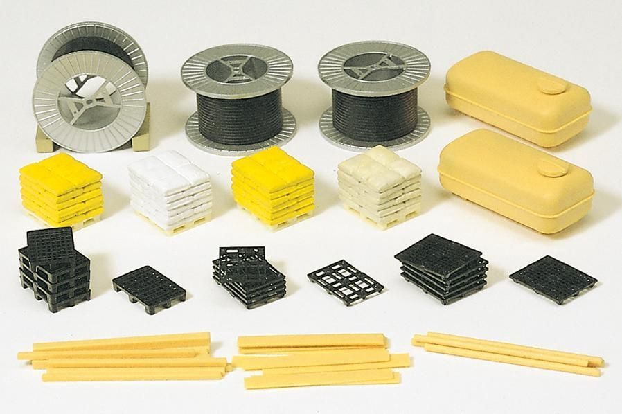 Preiser 17111 - Kabelrollen, pallets en ladingsgoed H0