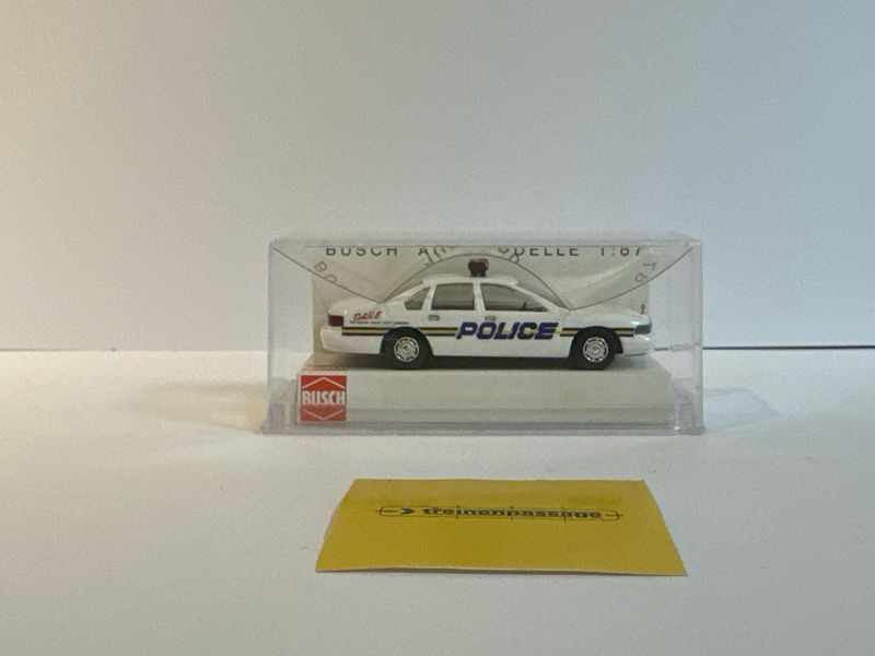 Busch 1:87 - Chrevolet Caprice "Police"