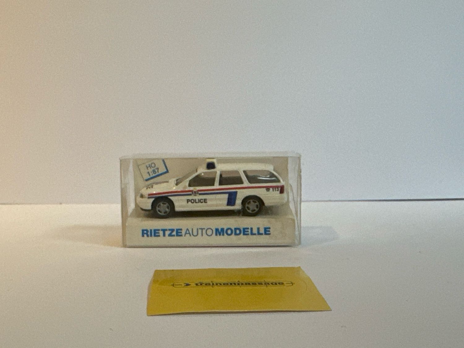 Rietze  1:87 - Ford Mondeo Ghia "Police"