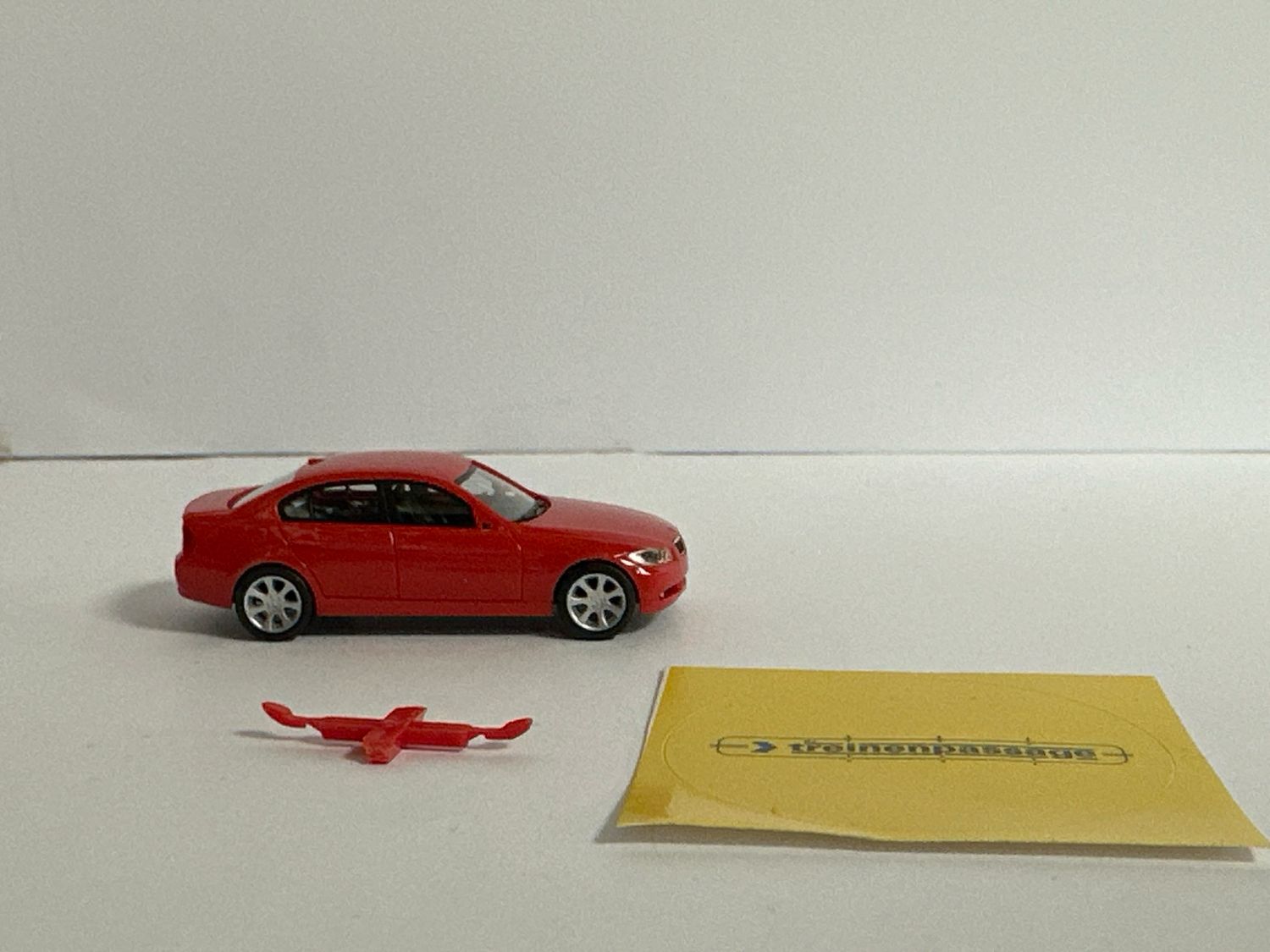 Herpa 1:87 - BMW 3er, sedan, E90,  rood