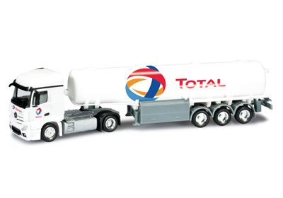 Herpa 1:87 - Mercedes-Benz Actros Streamspace fuel tank semitrailer "Total"