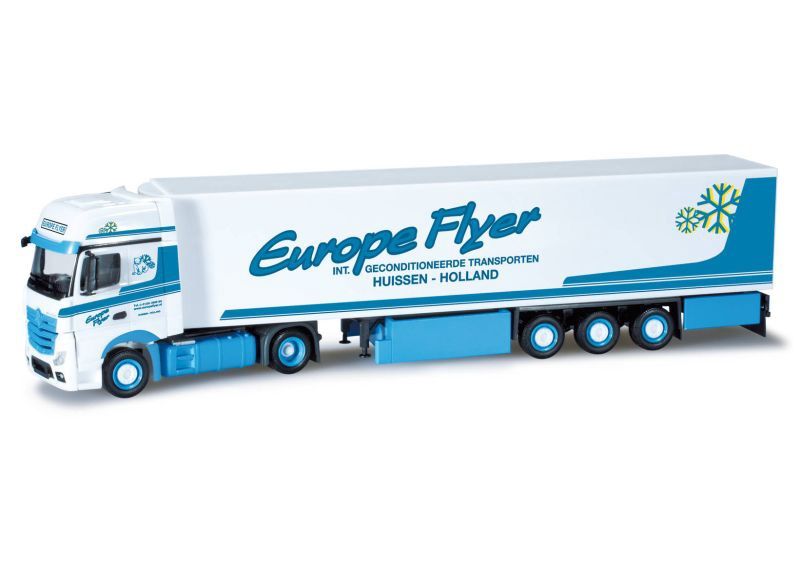 Herpa 1:87 - Mercedes-Benz Actros Gigaspace refrigerated box trailer "Europe Flyer" (NL)
