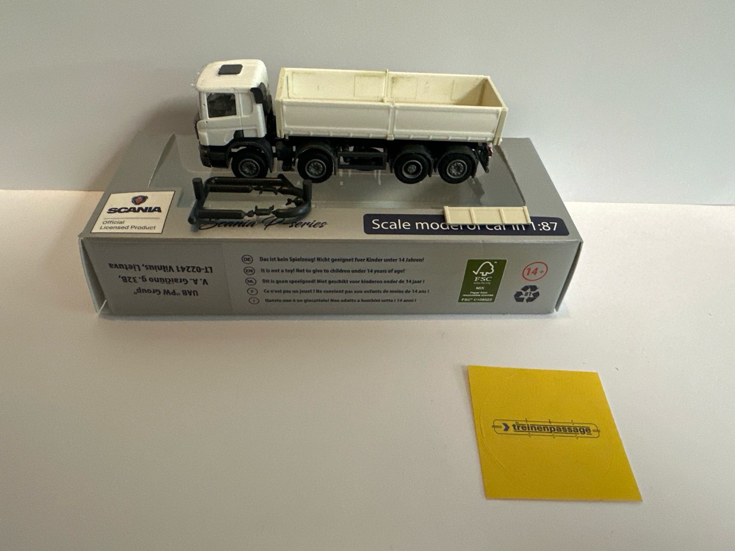 OLM Design 1:87 - Scania P Kipper,  wit/beige
