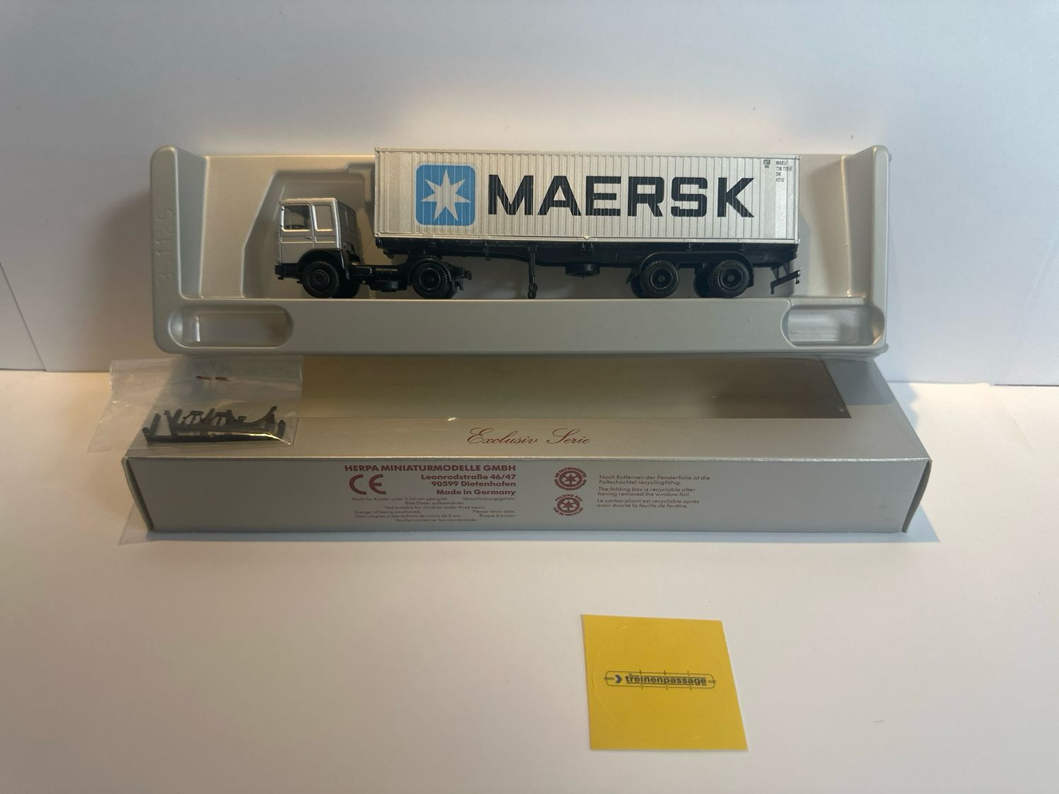 Herpa 1:87 - MAN met MAERSK container