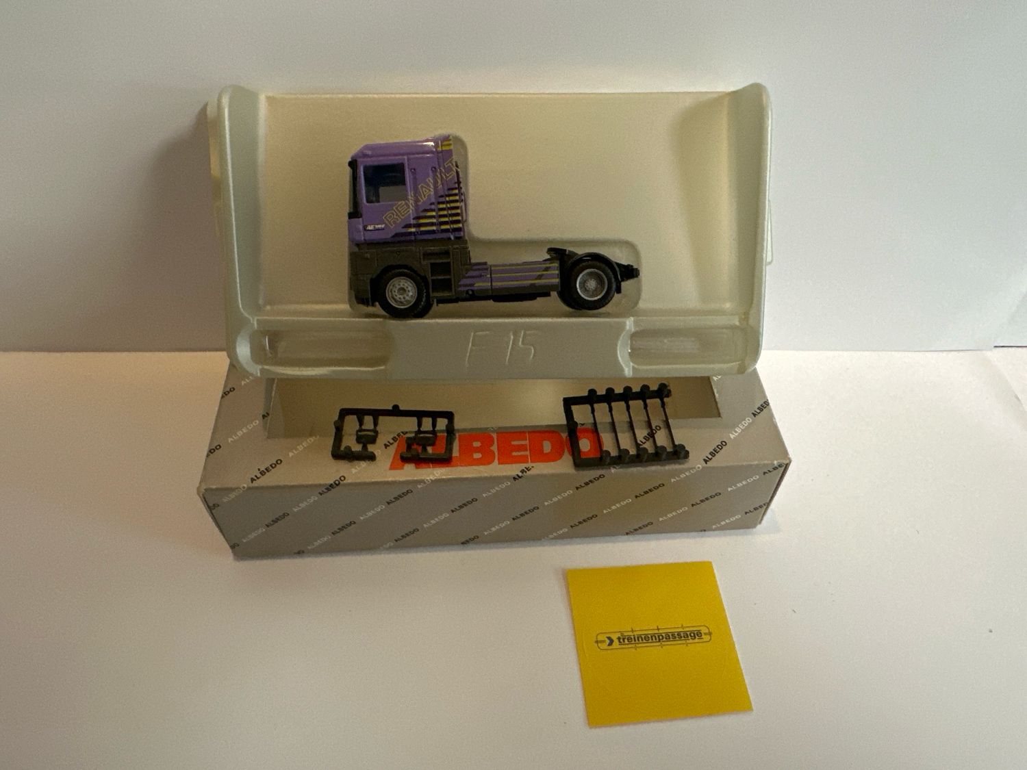 Albedo 1:87 - Renault truck