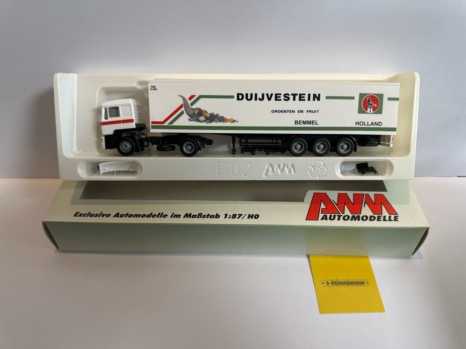 AWM 1:87 - MAN met oplegger "Duijvesteijn Bemmel"