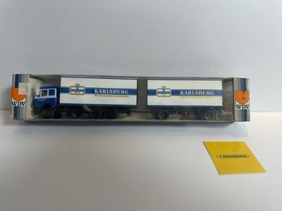 WDV 1:87 - Mercedes met oplegger en aanhanger "Karlsberg"