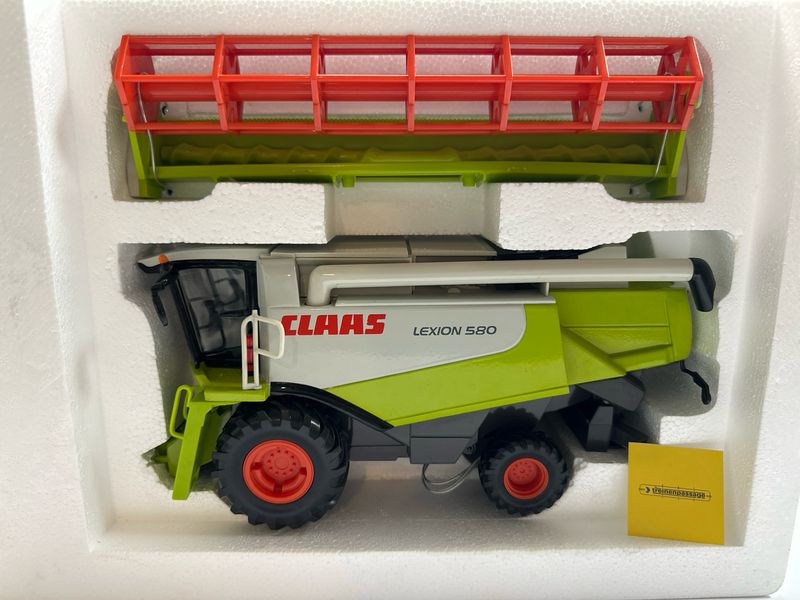 Norscot 1:32 - CLAAS Lexion 580 Combine