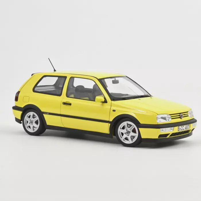 Norev 1:18 - VW Golf GTI Color Concept 1994 Yellow