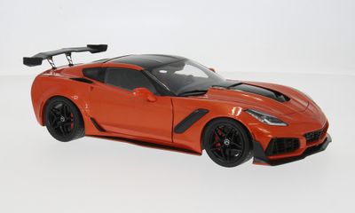 IXO America 1:18 - Chevrolet Corvette ZR1, orange/schwarz, 2019