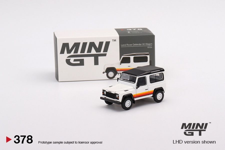 MiniGT 1:64 - Land Rover Defender 90 Wagon White
