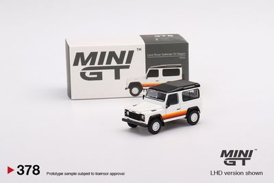 MiniGT 1:64 - Land Rover Defender 90 Wagon White
