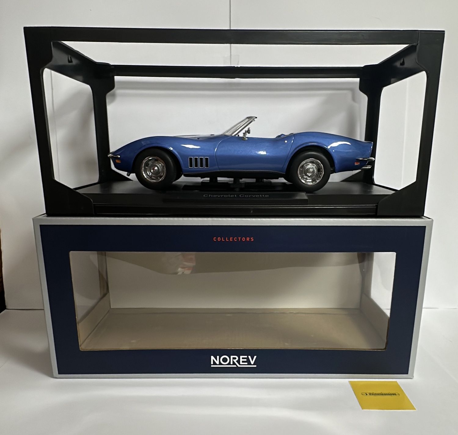 Norev 1:18 - Chevrolet Corvette Convertible 1969 C3 Stingray Blauw