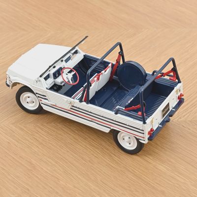 Norev 1:18 - Citroën Méhari 2016 Blue White Red