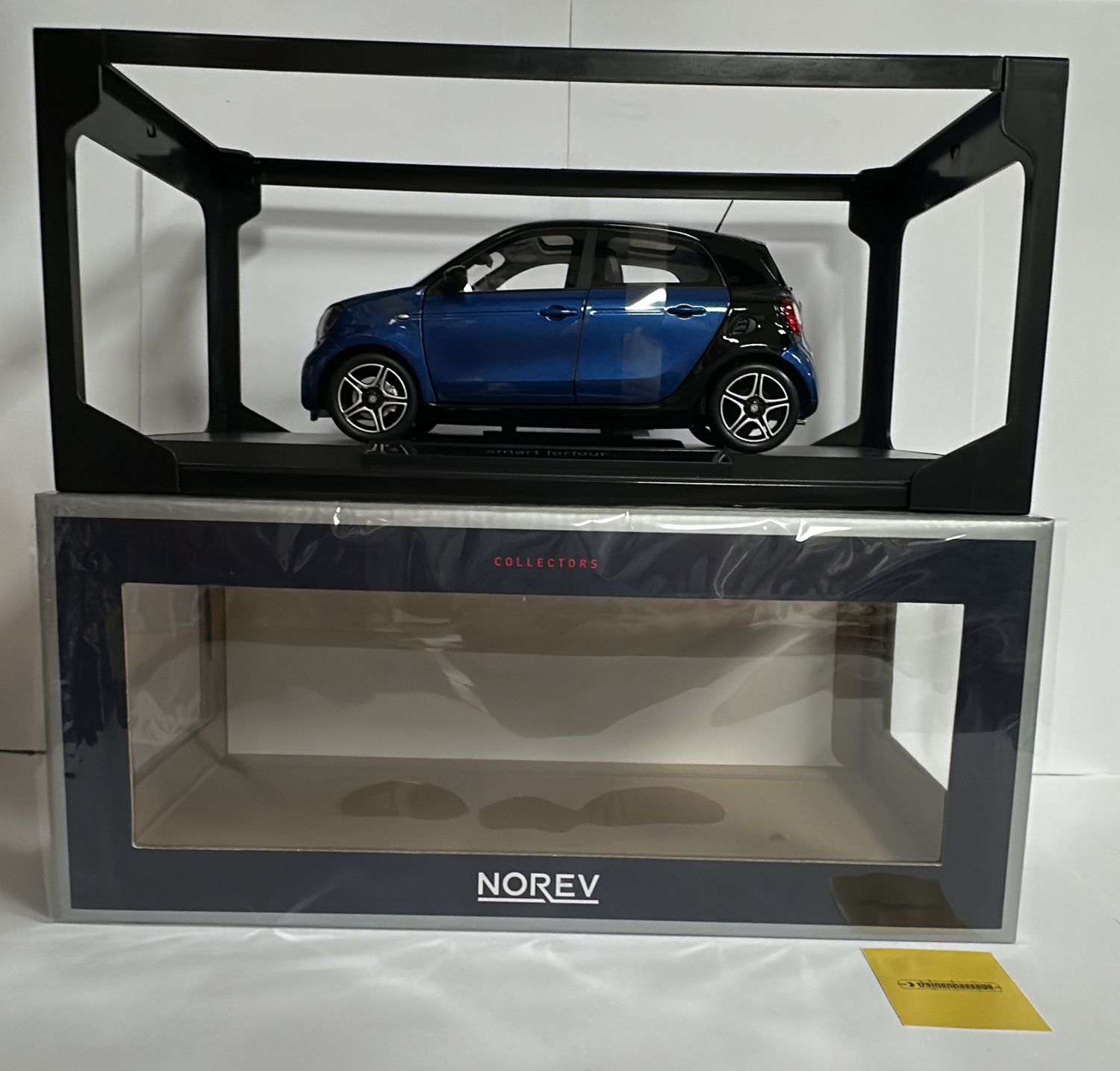 Norev 1:18 -Smart Forfour 2015, black &amp; Blue