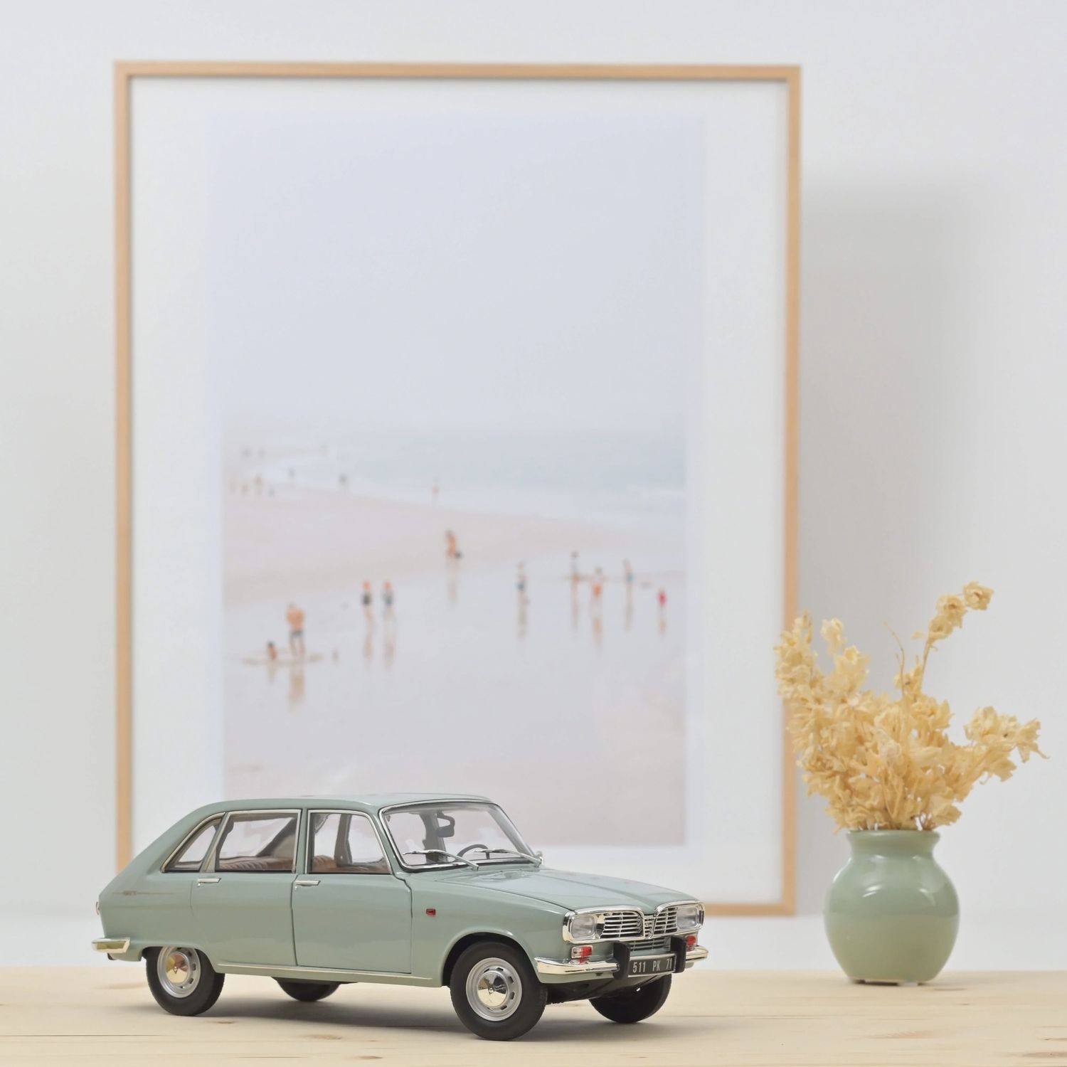 Norev 1:18 - Renault 16 1968 Light Blue