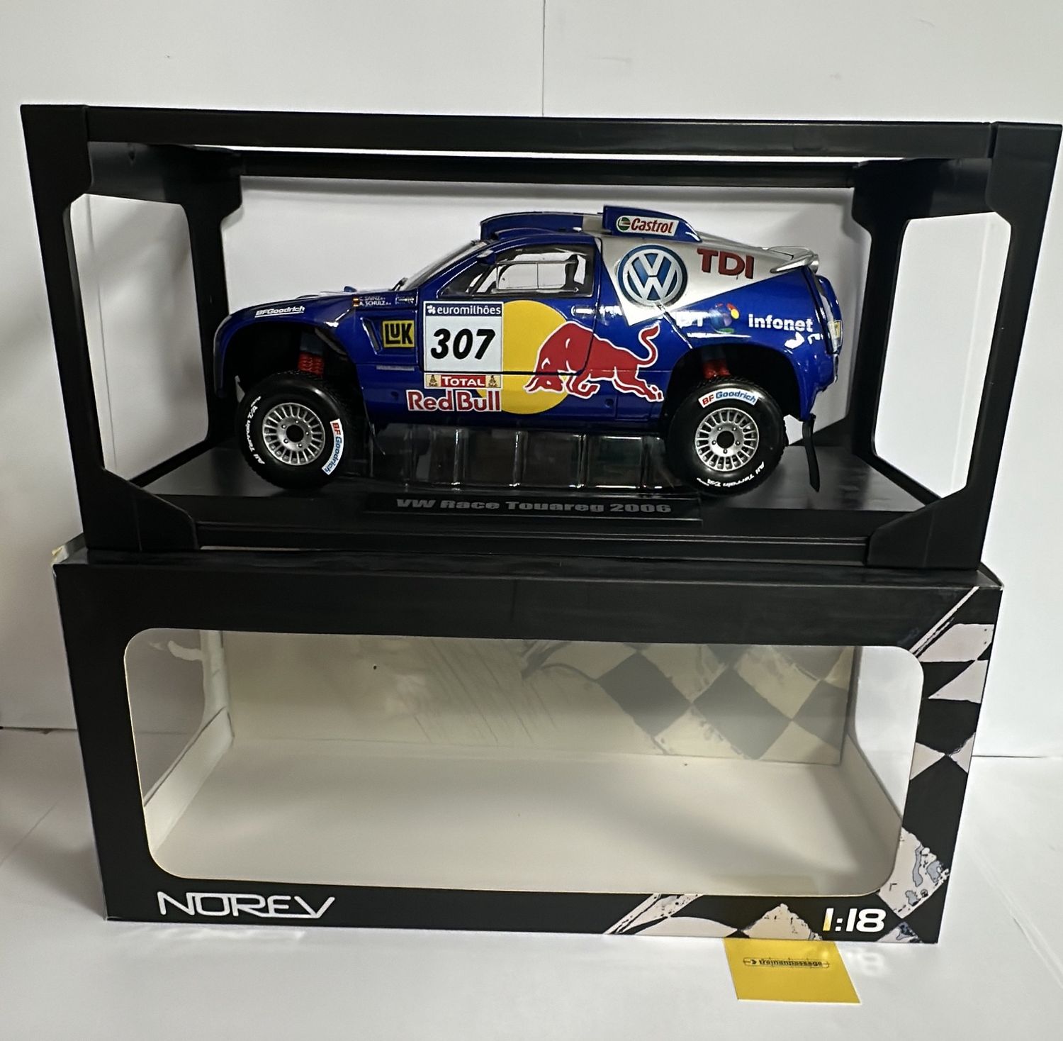 Norev 1:18 - Volkswagen Race Touareg 2006, blauw