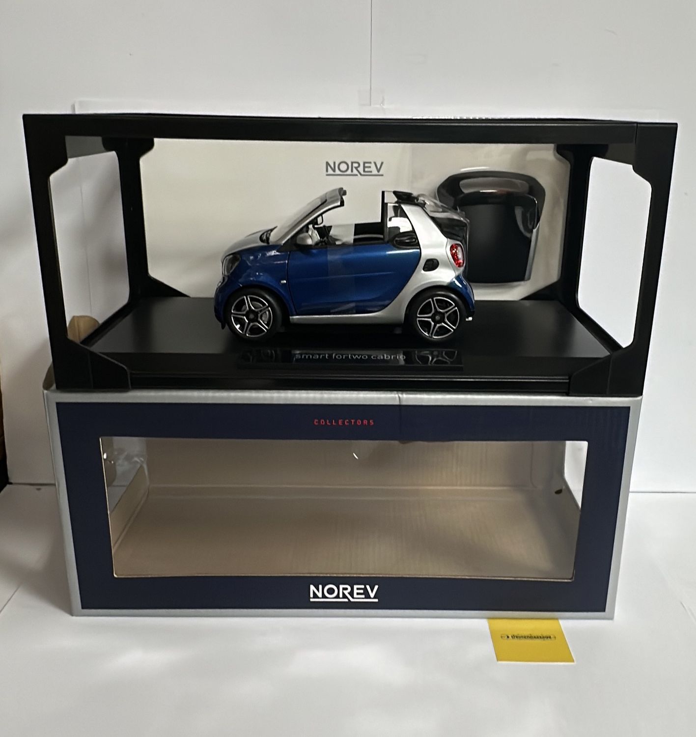 Norev 1:18 - Smart Fortwo, cabrio, 2015, zilver/blauw