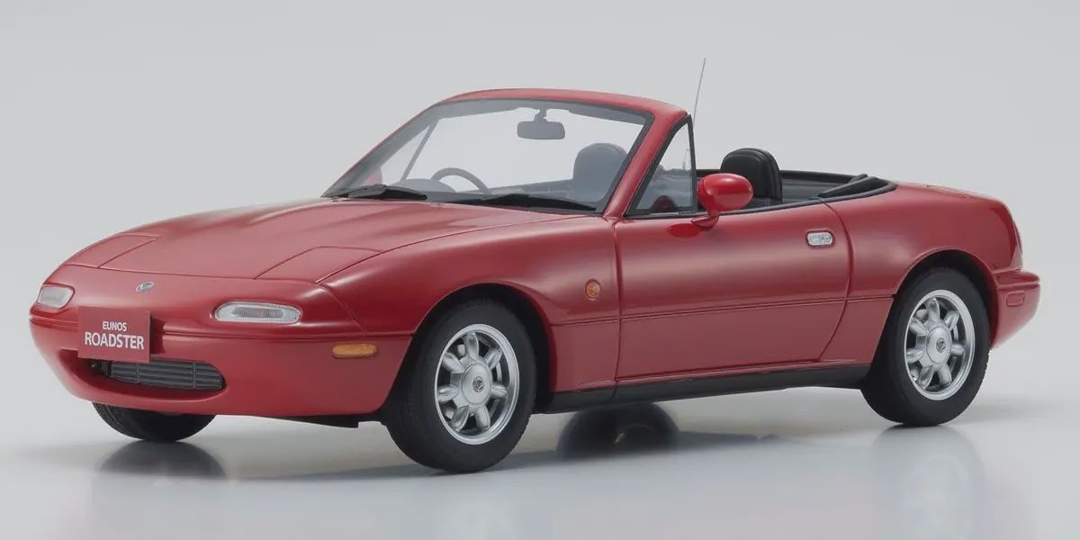 Kyosho 1:18 - Mazda MX5 Eunos Roadster (Classic Red)