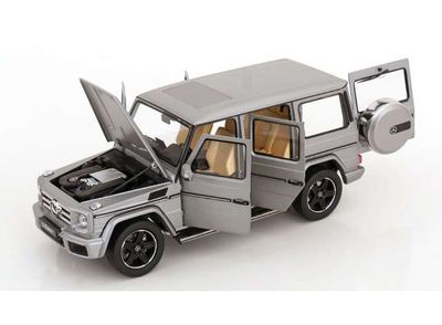 iScale 1:18 - Mercedes Benz, G-Klasse (W463) Designo, 2015, Matgrijs