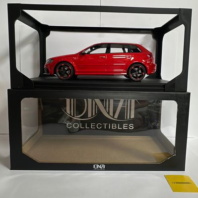 DNA collectibles 1:18 - Audi RS3, rood, 2011