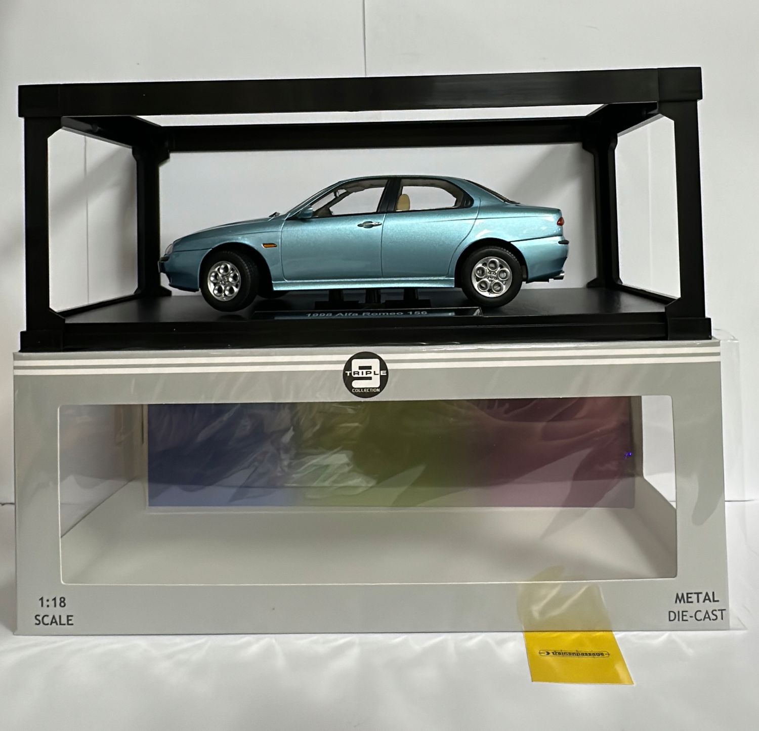 Triple 9 1:18 - Alfa Romeo 166, Fantasia Blue Metallic, 1999