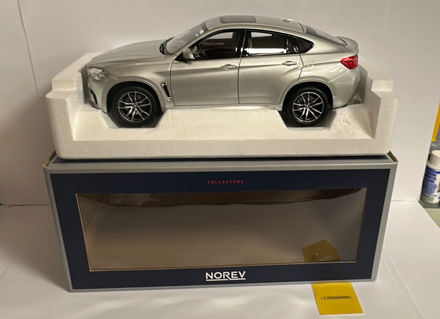 Norev 1:18 - BMW X6 M, 2015, Zilver