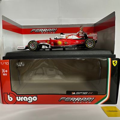 Bburago 1:18 - Ferrari SF16,  S. Vettel , 2016