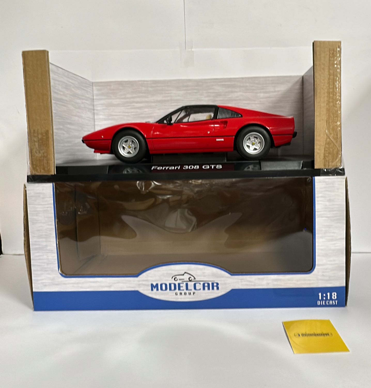 MCG 1:18 - Ferrari F308 GTS 1977 - 1980 , rood
