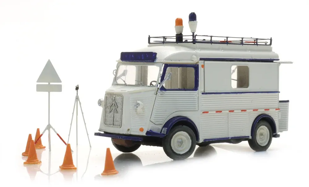 Artitec 387.689 - Citroën HY TPW rijkspolitie, NL, H0