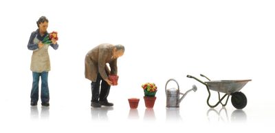 Artitec 5870015 - H0 | Bloemisten met tuingereedschap