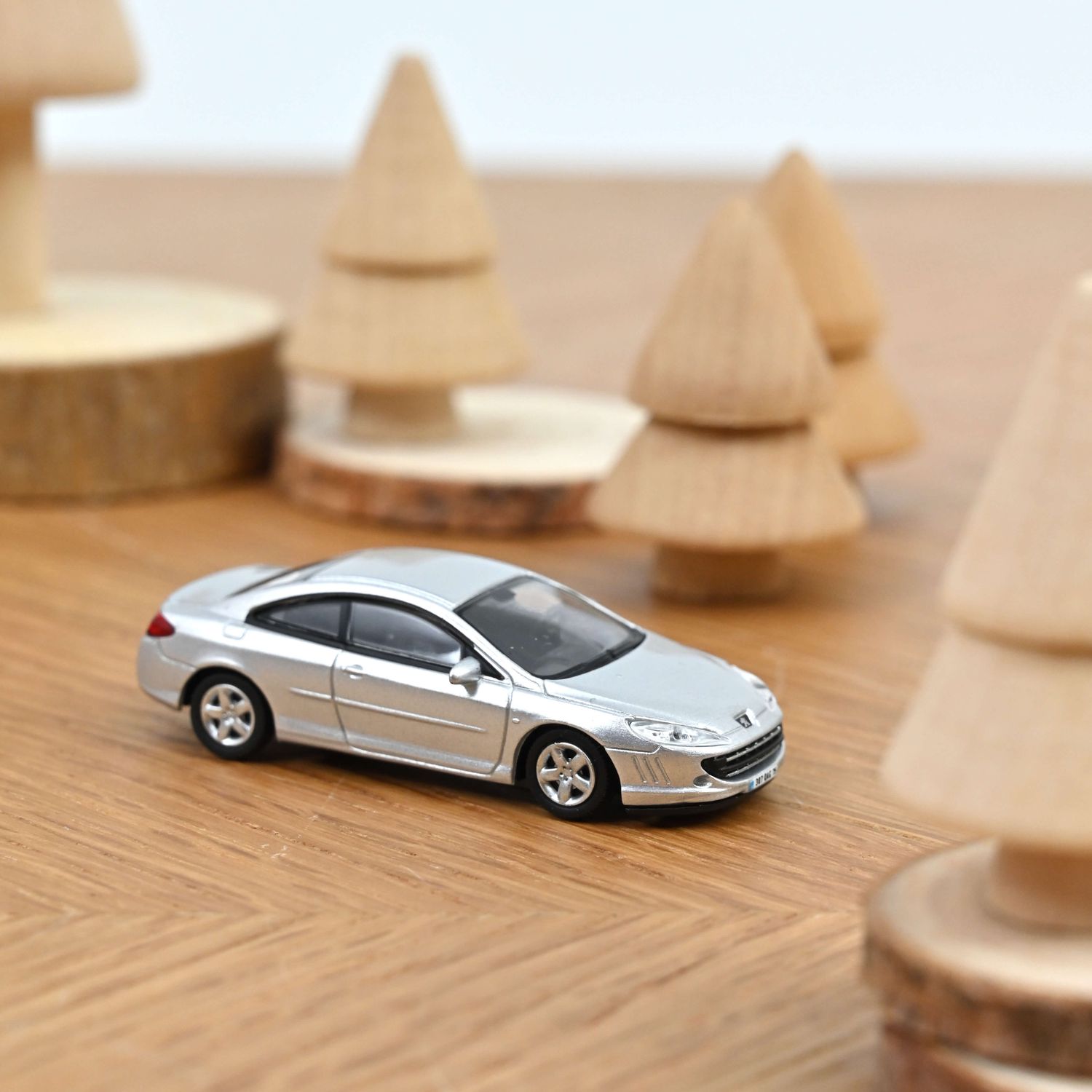 Norev 1:87 - Peugeot 407 Coupé 2006, silver
