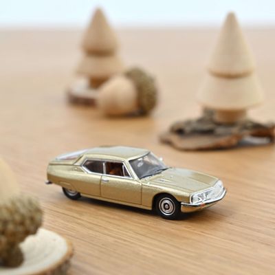 Norev 1:87 - Citroën SM 1972, Sable Métallisé