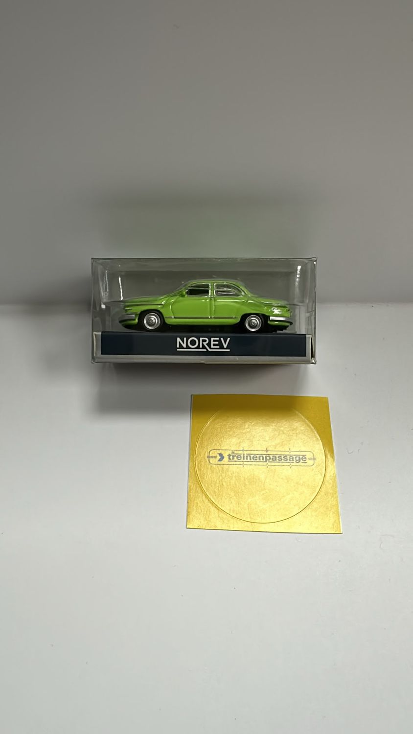 Norev 1:87 - Panhard PL 17 1961, Tilia Groen