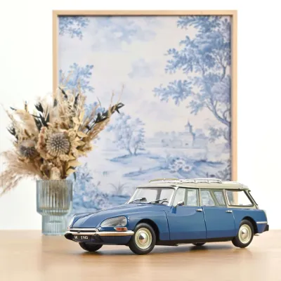 Norev 1:18 - Citroën Break 21 1970, Bleu Danube