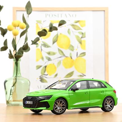 Norev 1:18 - Audi RS 3 Sportback 2025, Kyalami Green