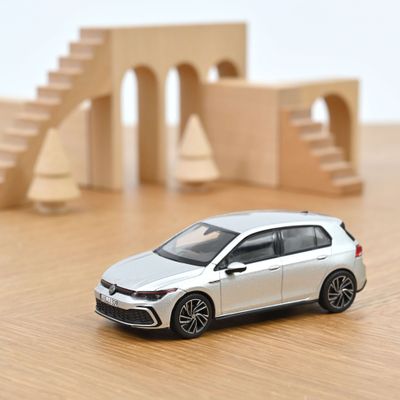 Norev 1:43 - Volkswagen Golf 8, GTI (2020), zilver