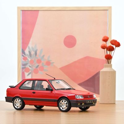 Norev 1:18 - Peugeot 309 GTi (1987), rood